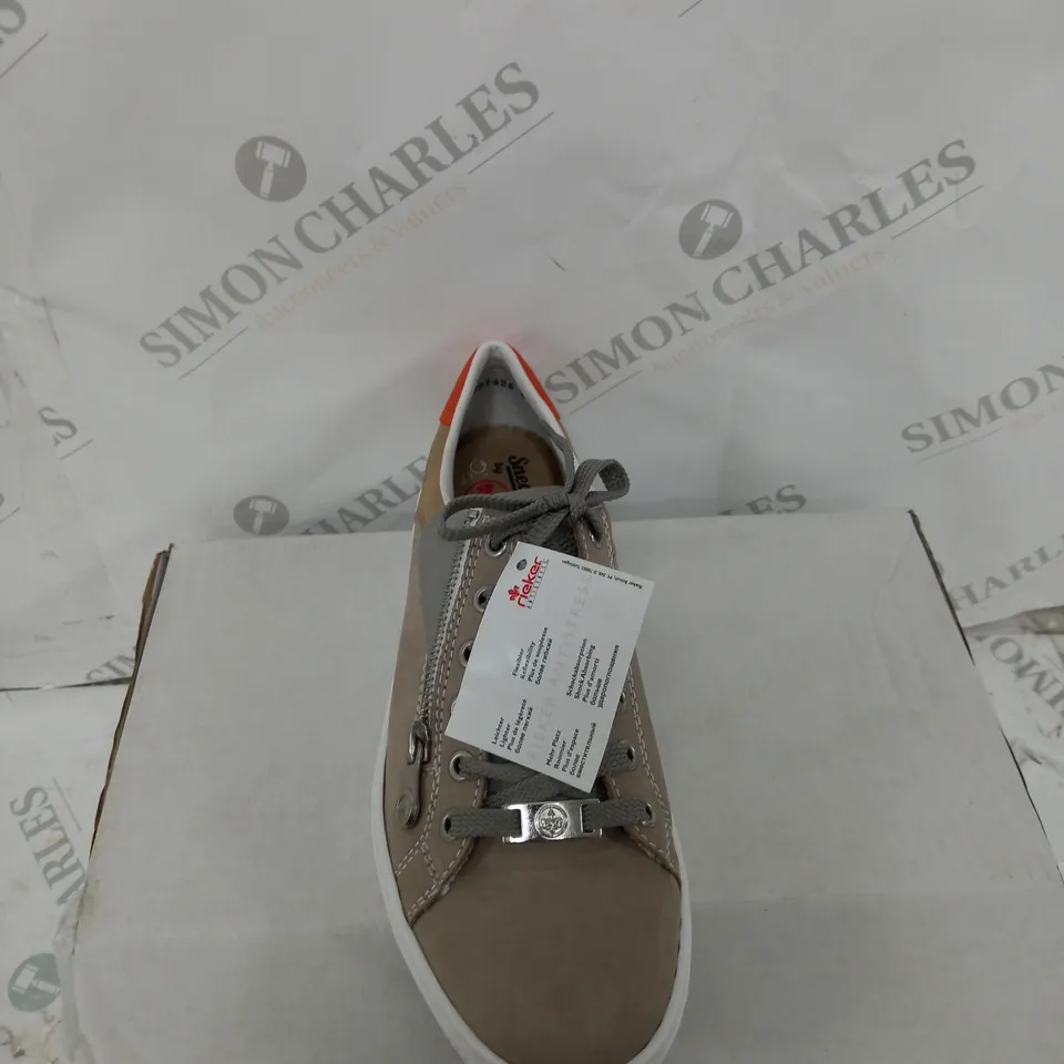 BOXED PAIR OF RIEKER SIDE ZIP TRAINER GREY SIZE 6.5