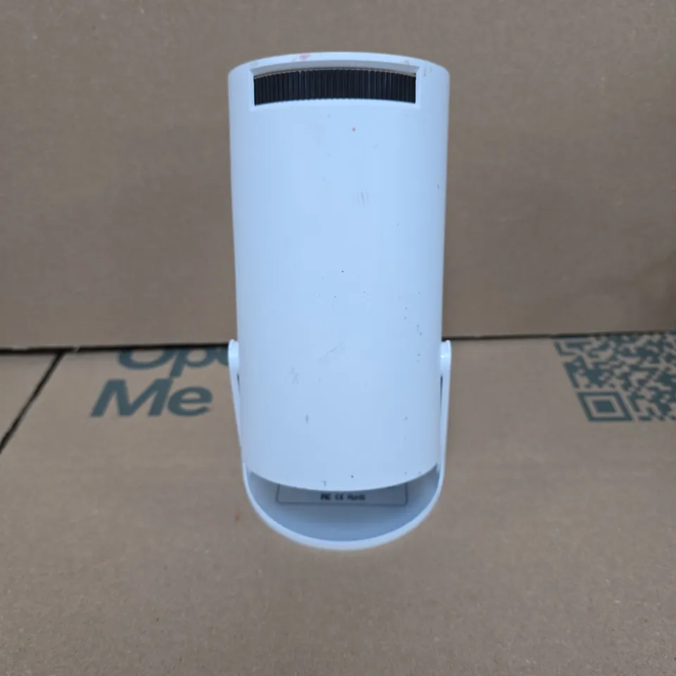 HY300 LCD PROJECTOR - UNBOXED 