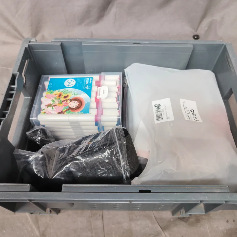 APPROXIMATELY 8 ASSORTED HOUSEHOLD PRODUCTS 