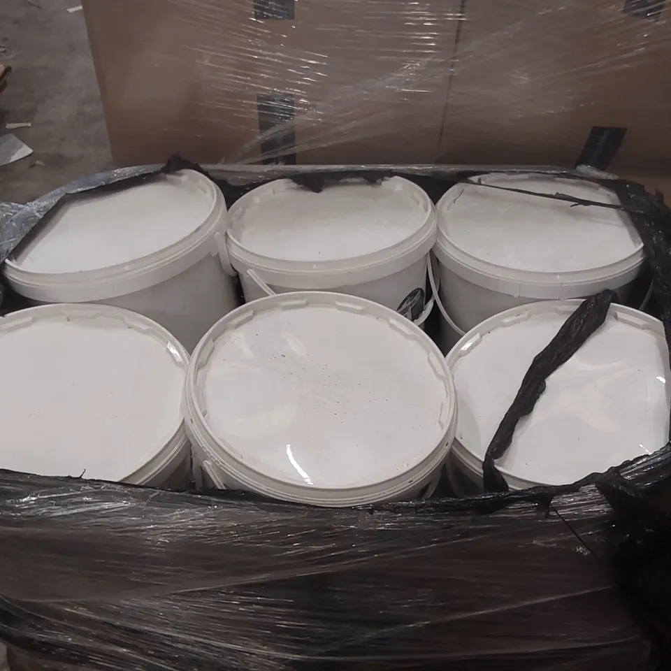 PALLET CONTAINING A LARGE QUANTITY OF UK GROW PREMIUM GRADE P35 PERLITE