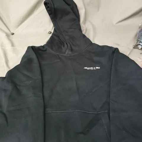 ABERCROMBIE & FITCH HEAVYWEIGHT HOODIE – BLACK – SIZE M