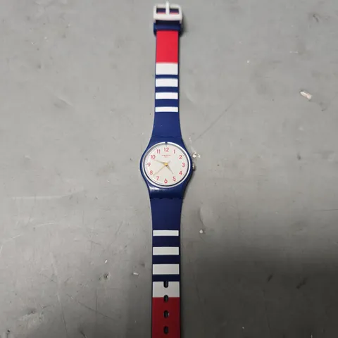 SWATCH RUBBER STRAP WATCH