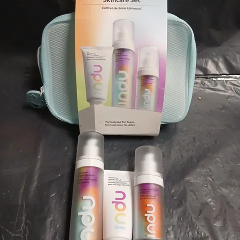 INDU ULTIMATE UNIVERSAL SKINCARE SET - TEENS FACIAL CARE KIT IN TURQUOISE ZIP CASE