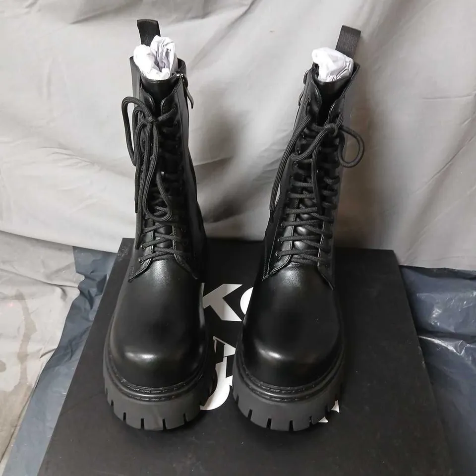 KOI X GHOST THE MINISTRY CRUCIFIX MILITARY BOOTS – UK7, BLACK
