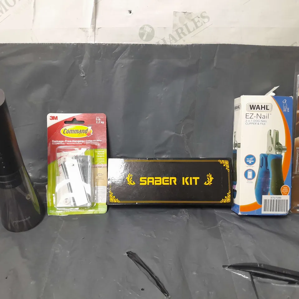 BOX OF APPROXIMATELY 8 ASSORTED ITEMS TO INCLUDE - WAHL EZ-NAIL , CARP RIG , COMMAND DAMAGE FREE HANGING ETC