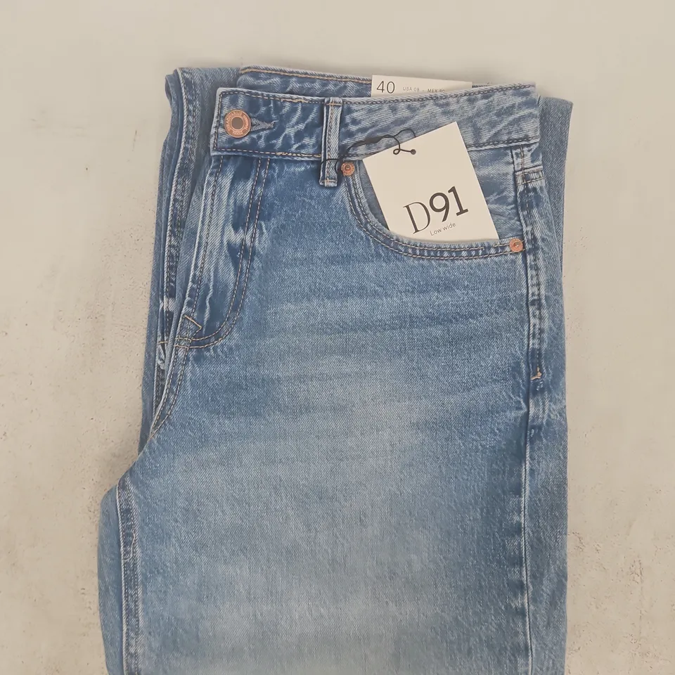 STRADIVARIUS D91 LOW WIDE JEANS IN BLUE SIZE UK 12