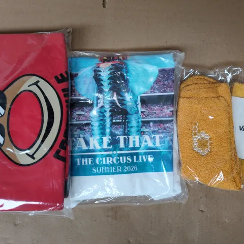 APPROXIMATELY 20 ASSORTED CLOTHING AND FASHION PRODUCTS IN VARIOUS STYLES AND SIZES - COLLECTION ONLY