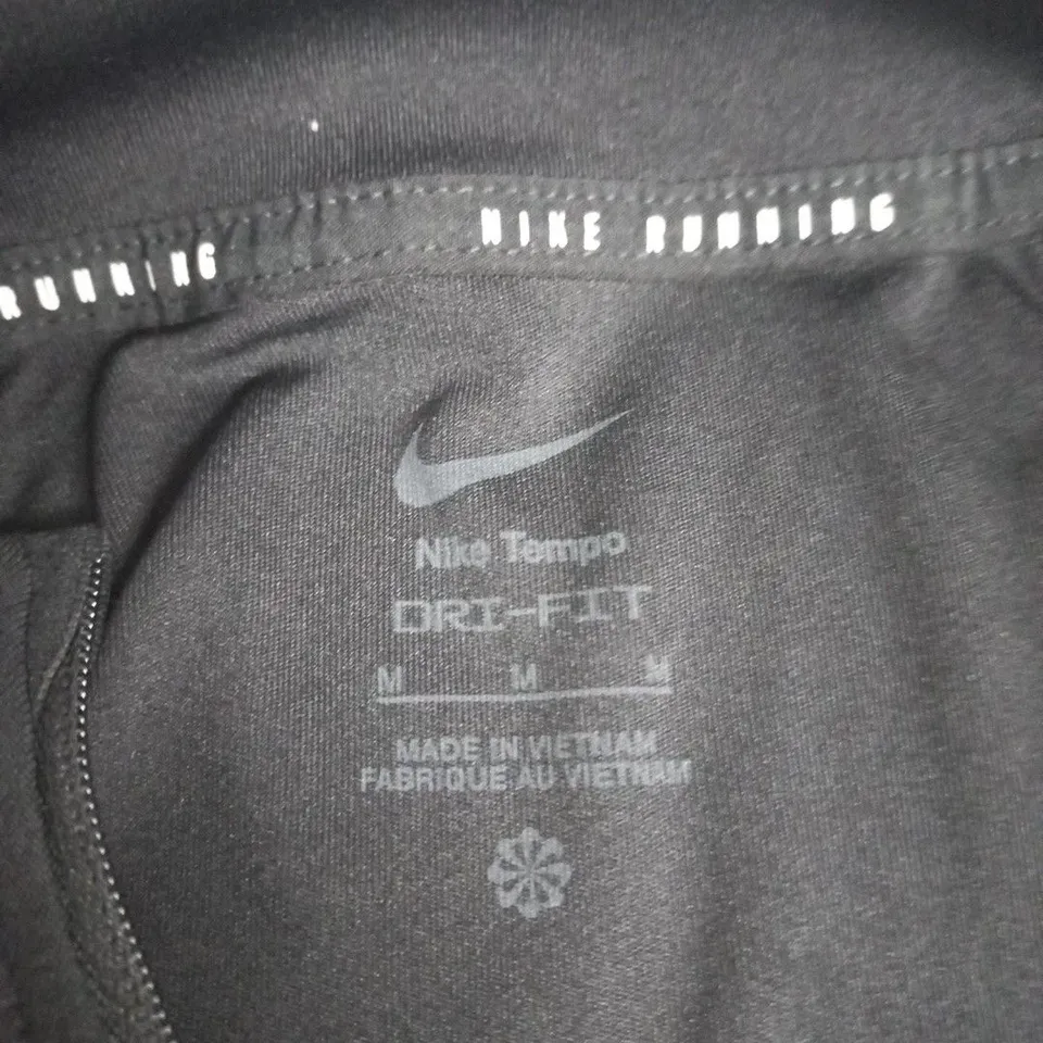NIKE DRI-FIT TRAINING TOP – BLACK, ZIP-NECK (UNISEX) SIZE M
