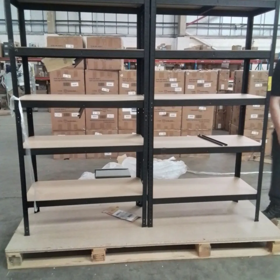 STORAGE UNIT