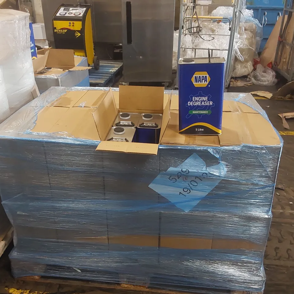 PALLET CONTAINING APPROXIMATELY 70x NAPA 5L ENGINE DEGREASER