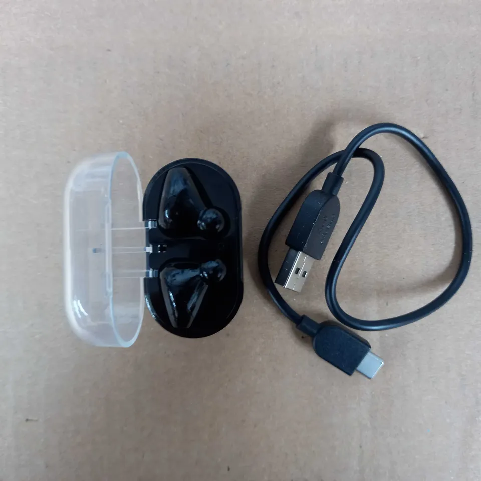 ONN TRUE WIRELESS EARBUDS WITH CHARGING CASE