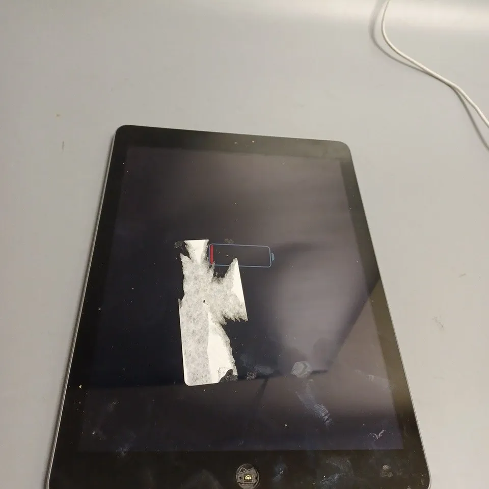 APPLE IPAD 