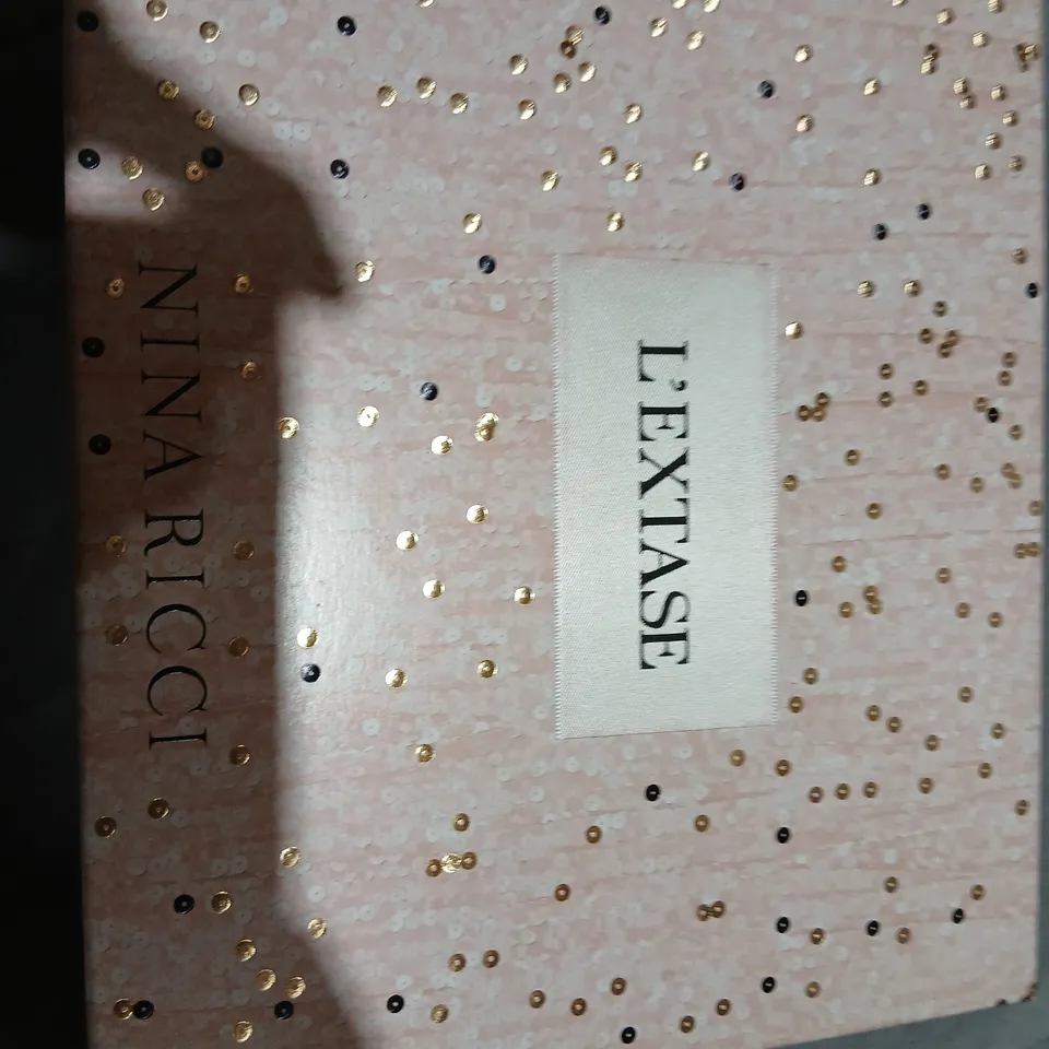 NINA RICCI L'EXTASE GIFT SET – EAU DE PARFUM & BODY LOTION, BOXED