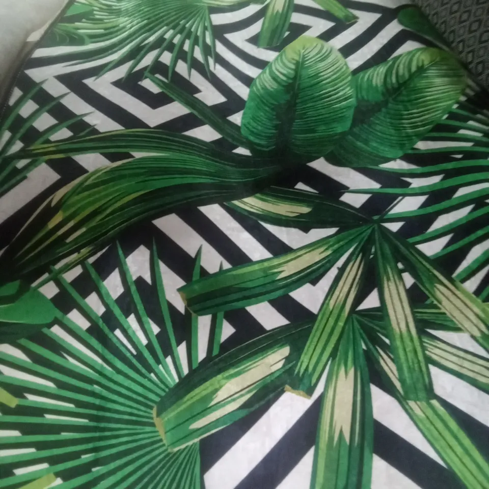 OPHIUCHUS POWER LOOM GREEN/BLACK RUG 150X100CM