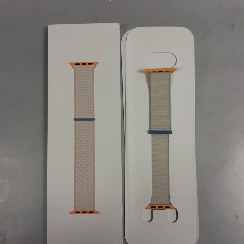 BOXED APPLE WATCH SPORT LOOP STRAP  RRP £49