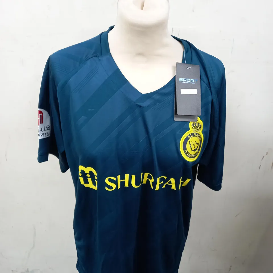 AL NASSR FOOTBALL CLUB PERSONALISED FOOTBALL SHIRT - RONALDO 7 - M