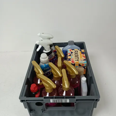 TOTE OF APPROXIMATELY 10 ASSORTED LIQUID ITEMS 