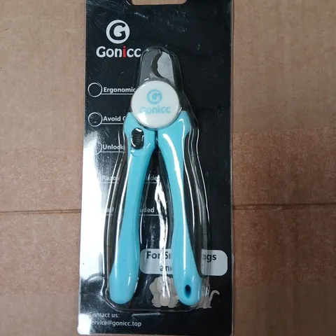 APPROXIMATELY 14 ASSORTED ITEMS INCLUDING GONICC PET NAIL TRIMMER AND CHILD'S FARM COCONUT CONDITIONER