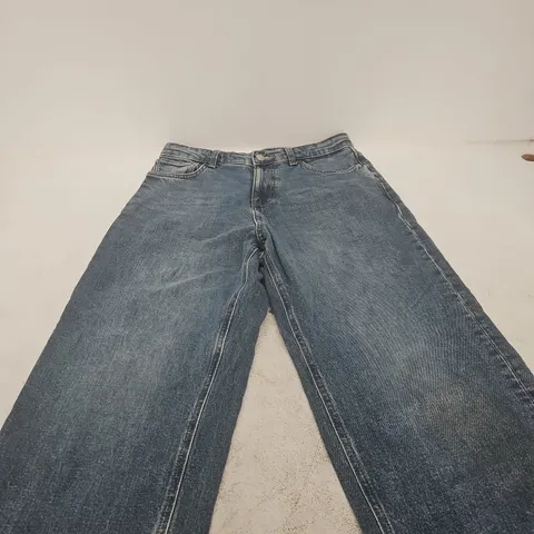 NEXT MEN'S BAGGY FIT DENIM JEANS, WAIST 30IN, INSIDE LEG 29IN (30S)