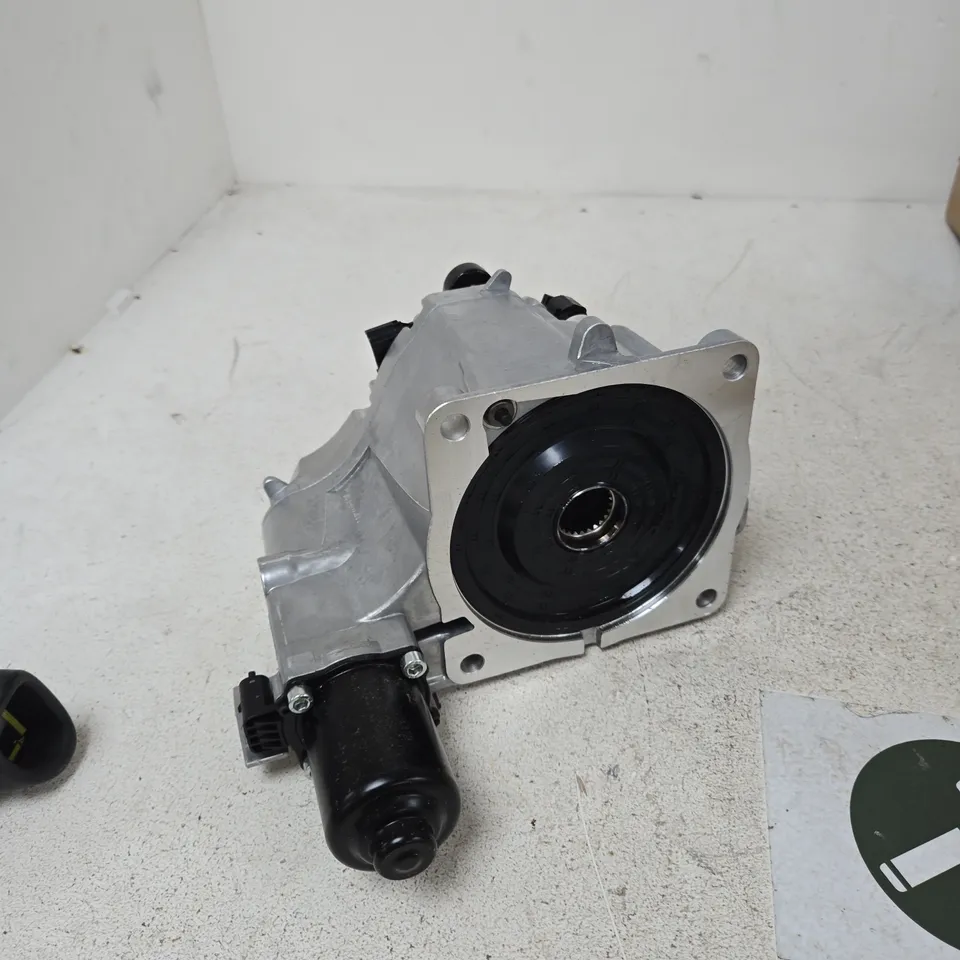 AUTOMOTIVE AIR CONDITIONING COMPRESSOR WITH BELT PULLEY – MOUNTING FLANGE