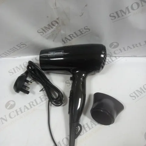 BOXED TRESEMME FAST DRY 2000 HAIRDRYER
