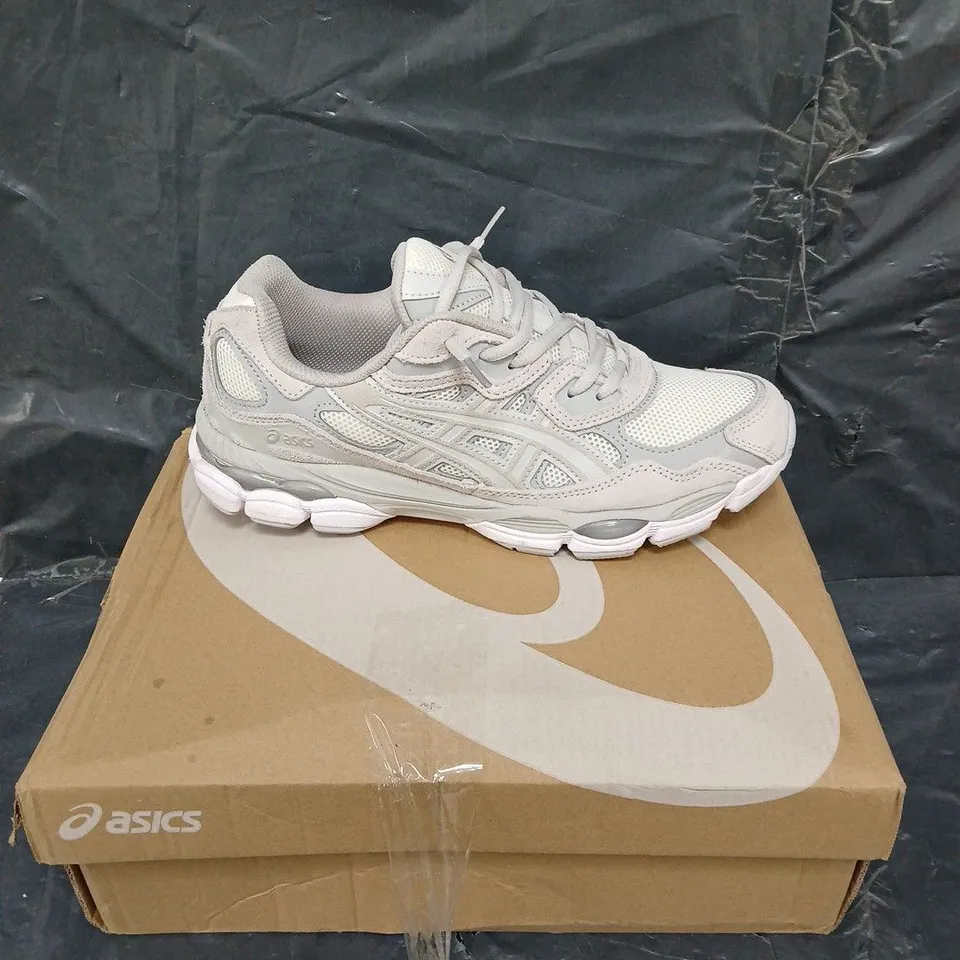BOXED PAIR OF ASICS GEL-NYC CLOUD GREY UK 7.5