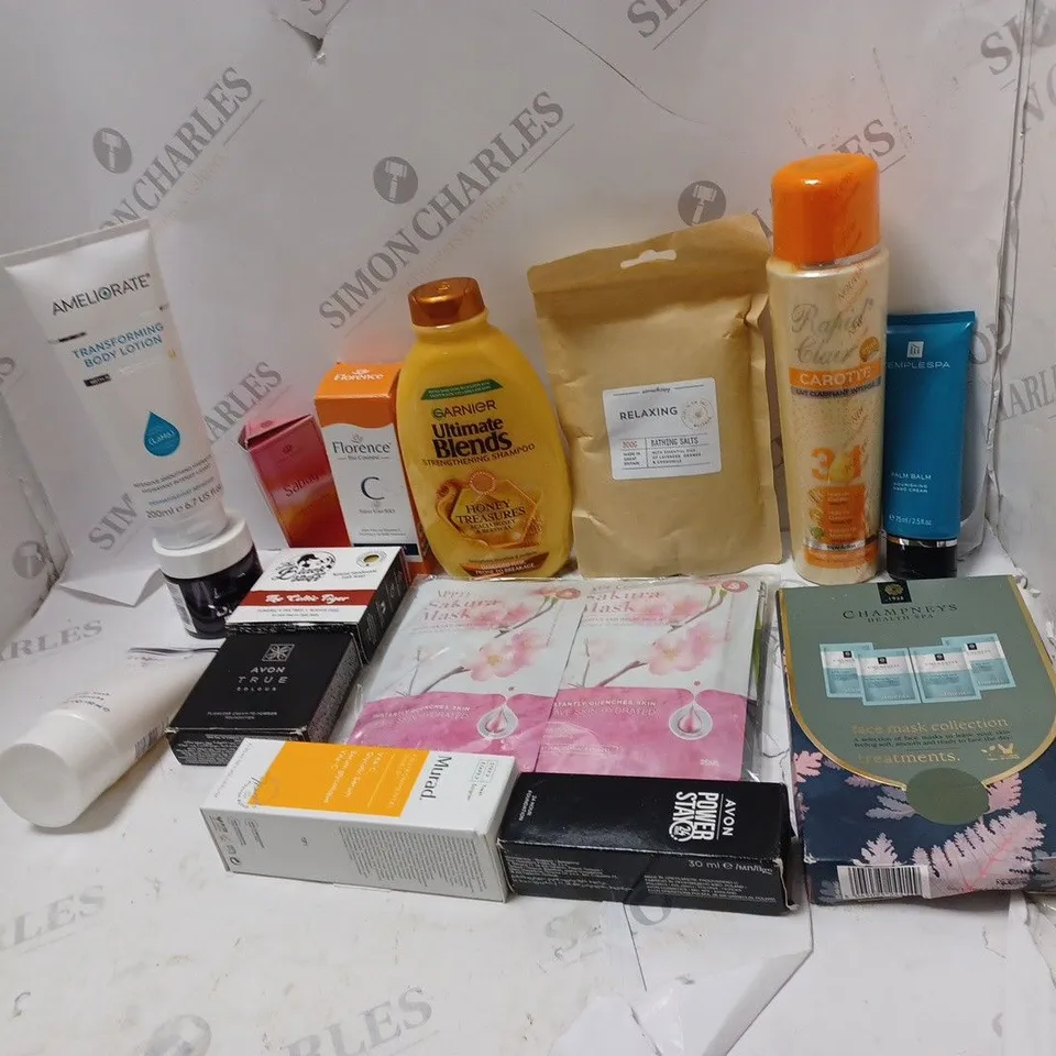 LOT OF BEAUTY PRODUCTS TO INCLUDE SHAMPOO, BODY LOTION, ETC