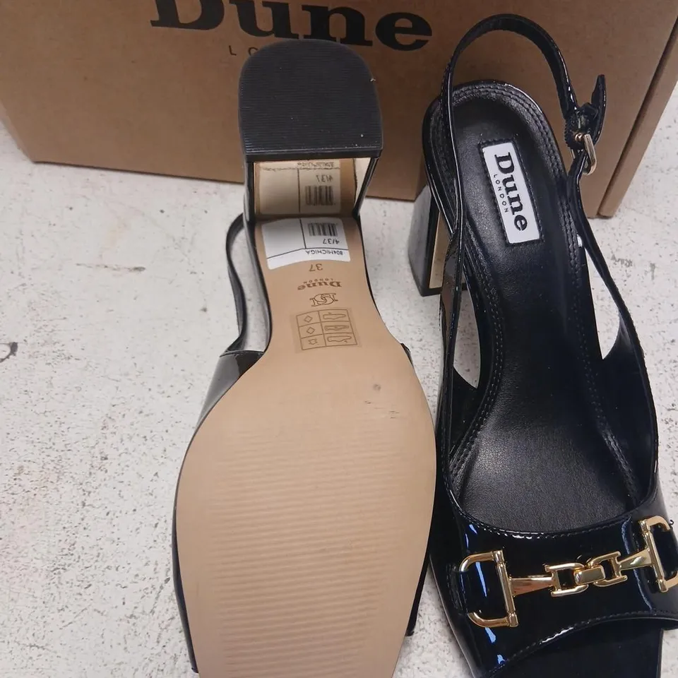 DUNE LONDON BLACK PATENT LEATHER HEELS WITH GOLD BUCKLE – WOMEN'S (BOXED)