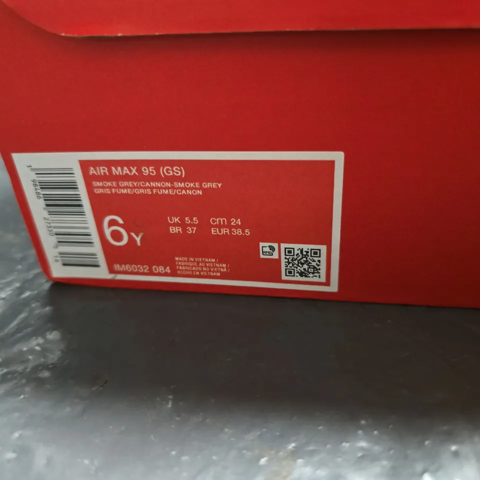NIKE AIR MAX 95 GS KIDS' SNEAKERS – SMOKE GREY/CANNON, UK 5.5 (US 6Y)