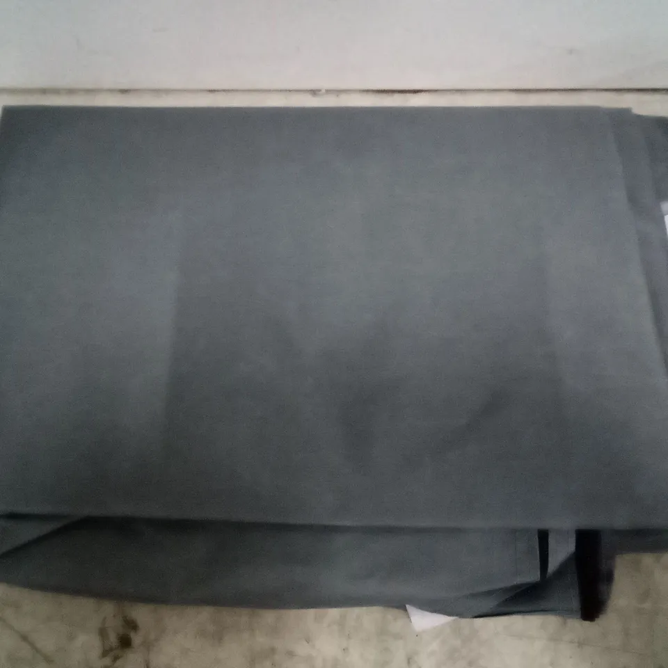 BAGGED AHLONA SIDE WALL