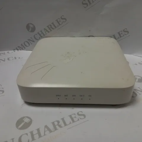 RUCKUS ZONEFLEX 7982 ACCESS POINT
