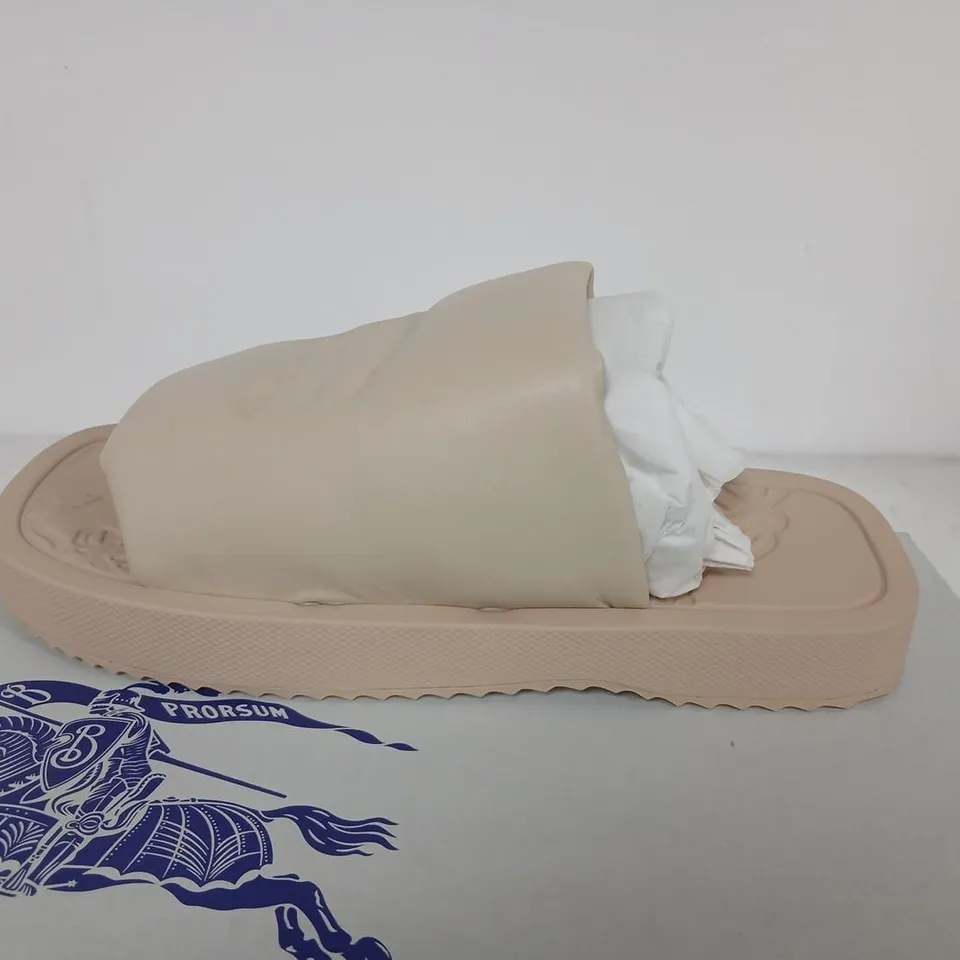 BURBERRY SLIDES SANDALS – NUDE, MADE IN ITALY SIZE 40