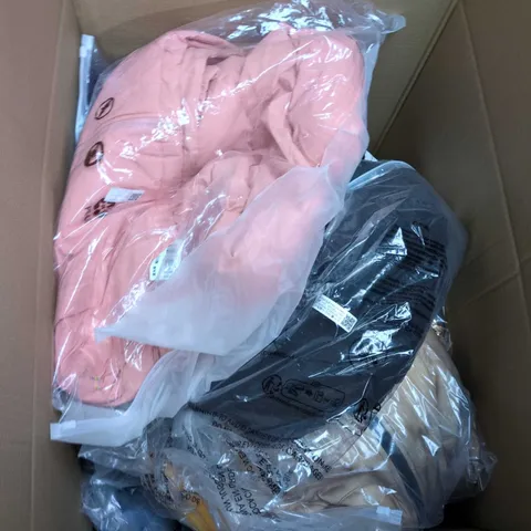 LARGE BOX OF APPROXIMATELY 25 ASSORTED CLOTHING ITEMS IN VARIOUS COLOURS, STYLES AND SIZES - COLLECTION ONLY