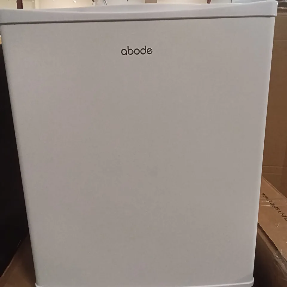 UNBOXED ABODE A25THBC102W DRINKS COOLER, 25L - WHITE