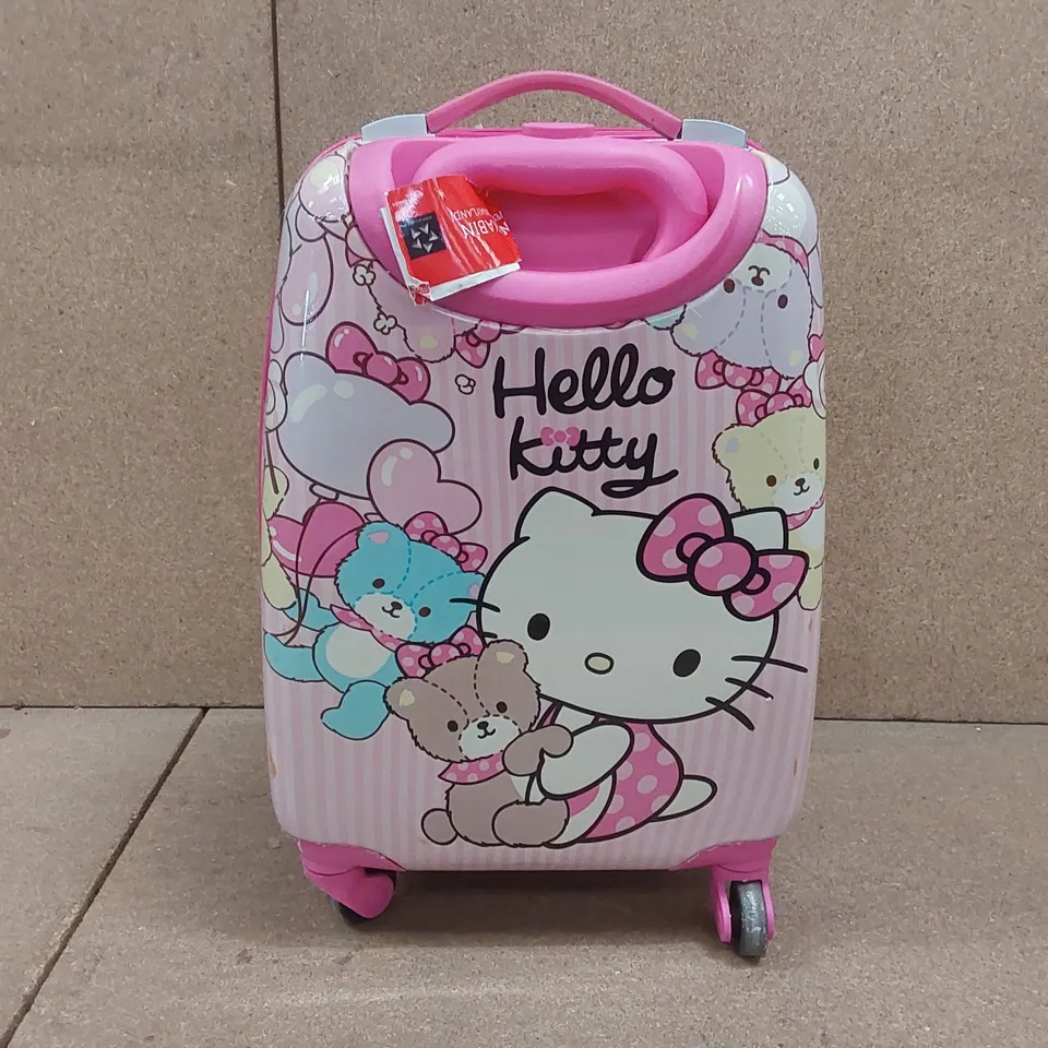 BOXED HELLO KITTY HARDSHELL SUITCASE 