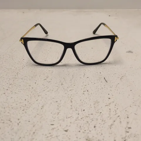 TOM FORD EYEGLASSES – BLACK RECTANGULAR FRAME WITH GOLD-TONE TEMPLES (MADE IN ITALY)