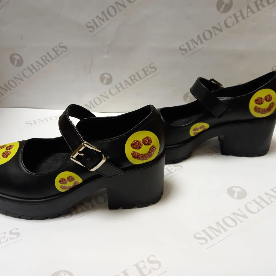 DESIGNER KOI VEGAN PLATFORM SHOES SIZE 4
