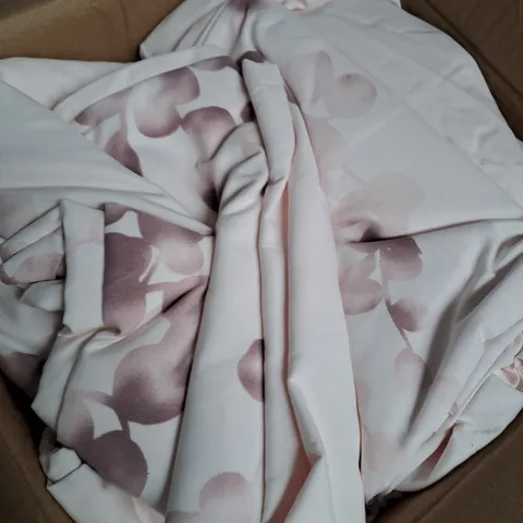 SUPERSOFT BY COZEE HOME PINK FLORAL 4 PIECE DUVET SET IN PINK