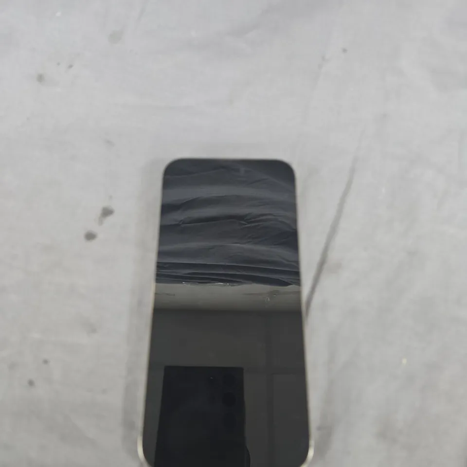 APPLE IPHONE - BOXED