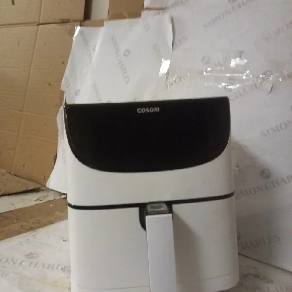 COSORI AIR FRYER 1700W MAX XXL 5.5L DIGITAL TOUCHSCREEN - WHITE