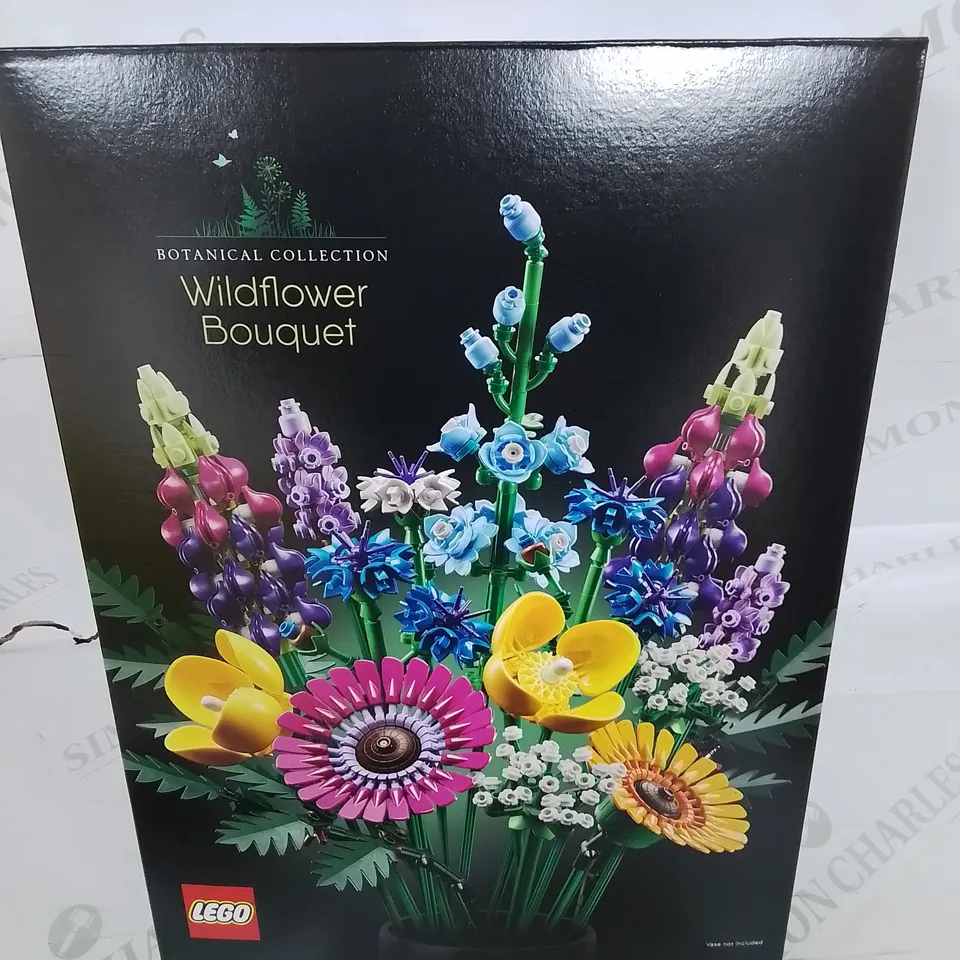 BOXED LEGO WILD FLOWER BOUQUET 10313 RRP £54.99