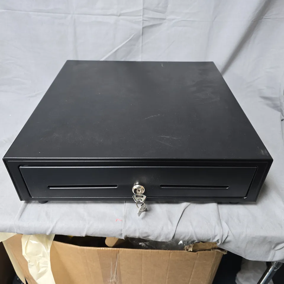 BLACK CASH DRAWER TILL WITH KEYED LOCK – NOTE & COIN COMPARTMENTS