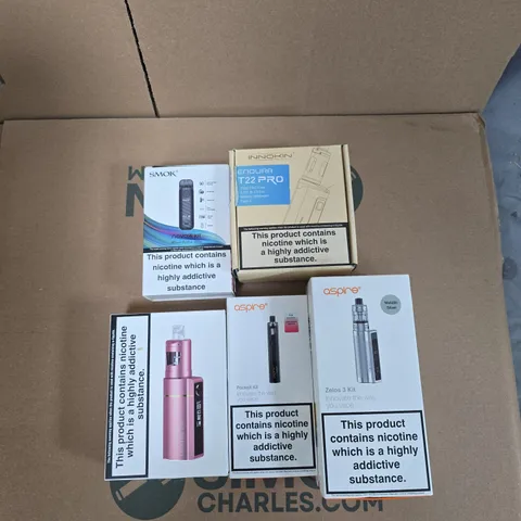 BOX OF APPROXIMATELY 30 ASSORTED E-CIGARETTES AND ACCOMPANIMENTS TO INCLUDE: ASPIRE ZELOS 3 KIT