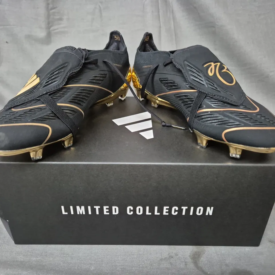 BOXED PAIR OF ADIDAS PREDATOR ELITE FT FOOTBALL BOOTS IN BLACK/GOLD UK SIZE 9