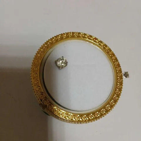 DIAMONIQUE 2CT TW STUD SINGLE EARRING IN HOLLY CERAMIC BAUBLE STERLING SILVER 