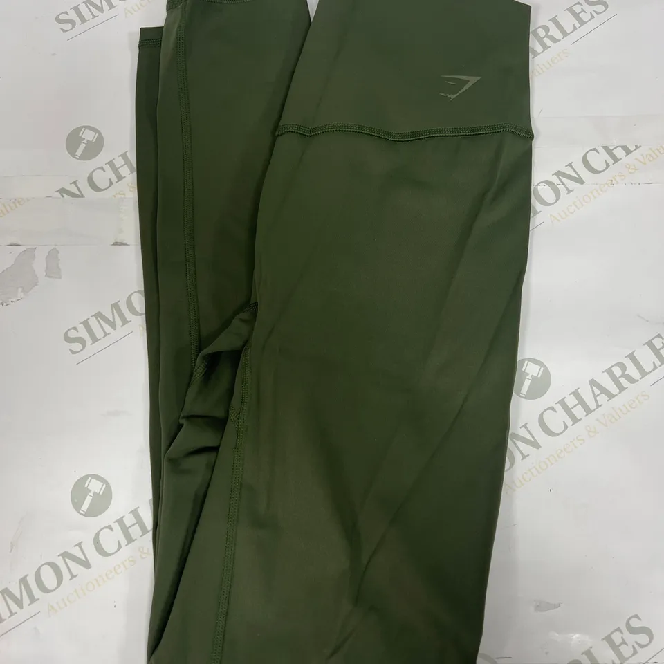 GYMSHARK LEGGINGS IN GREEN SIZE SMALL