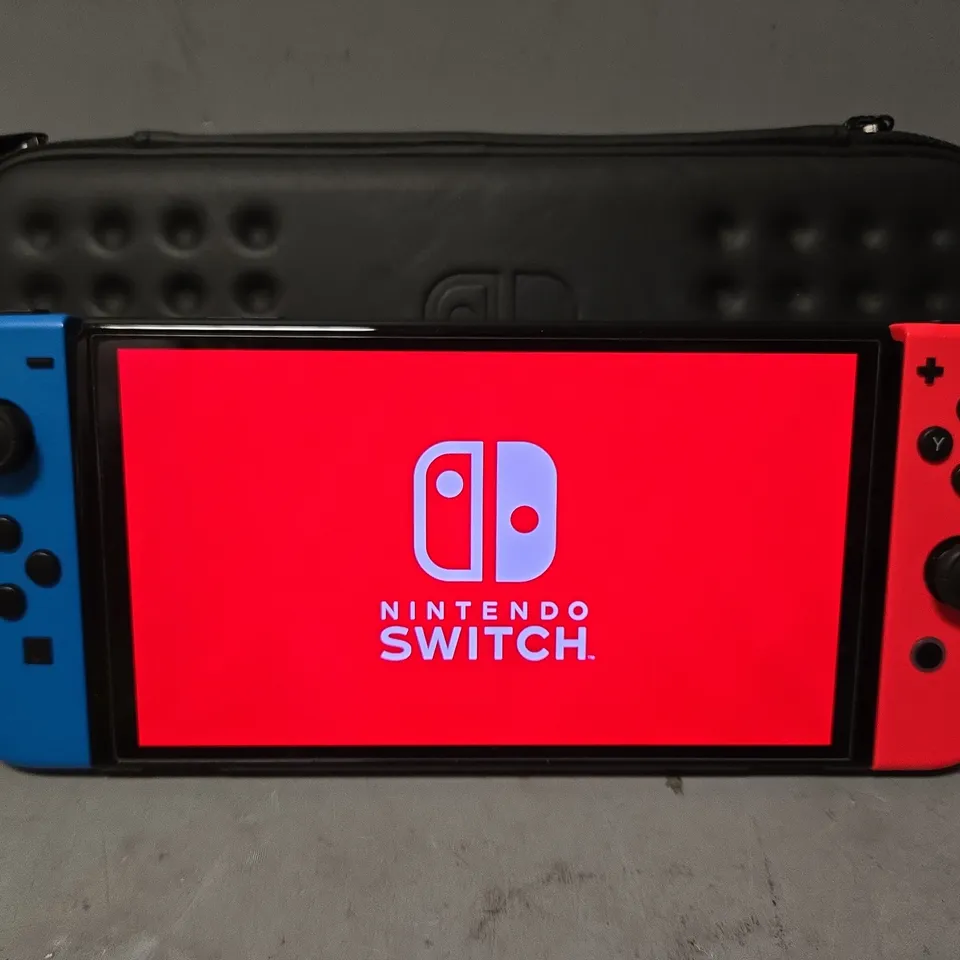 NINTENDO SWITH HAC-Q16