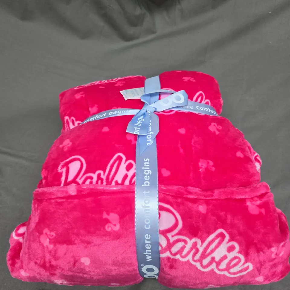 OODIE OVERSIZED HOODED BLANKET - BARBIE