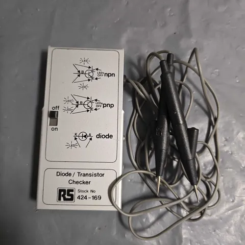 RS DIODE/TRANSISTOR CHECKER