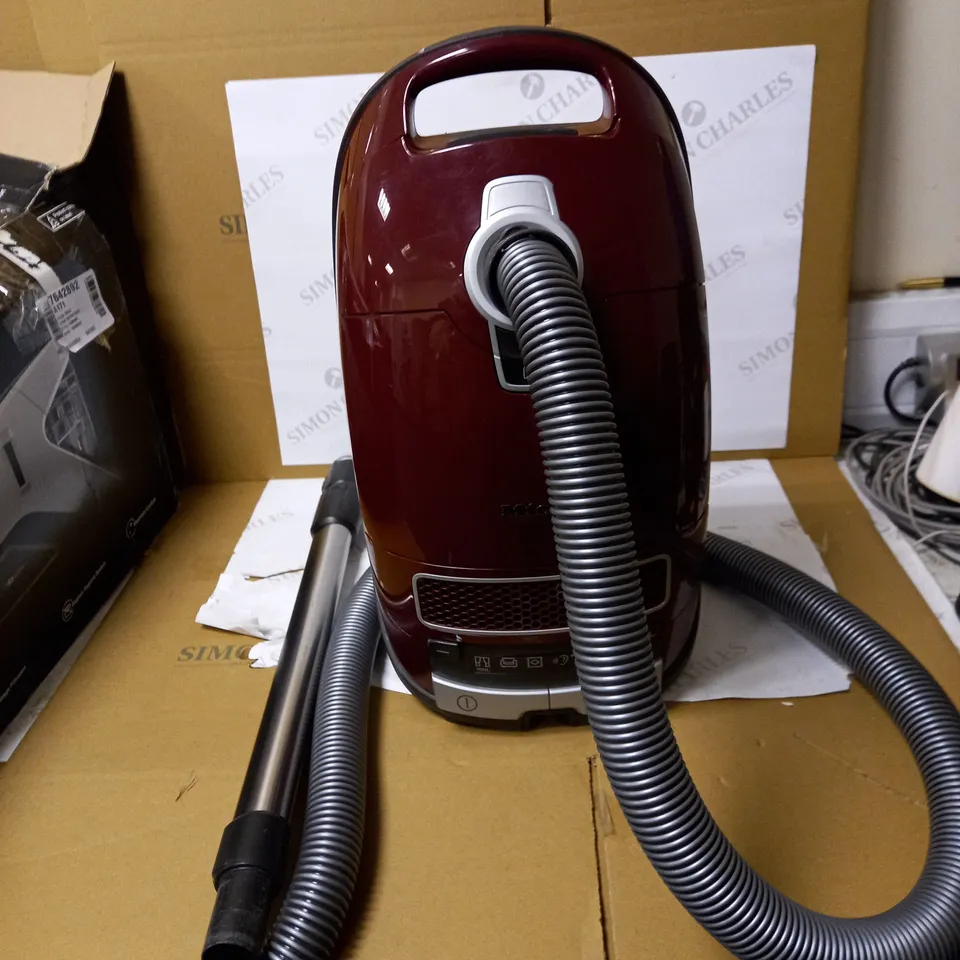 MIELE COMPLETE C3 PURE RED POWERLINE, BAGGED CYLINDER VACUUM CLEANER, CORDED